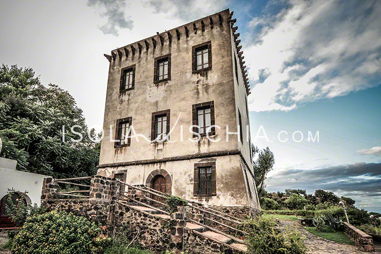 Torre di Guevara o Michelangelo Ischia